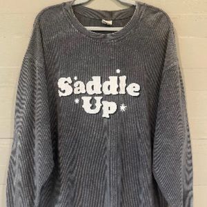 Saddle up sweatshirt oversized and comfy
